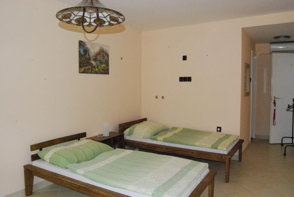 Karavan Panzio Hotel Kecskemét Pokój zdjęcie