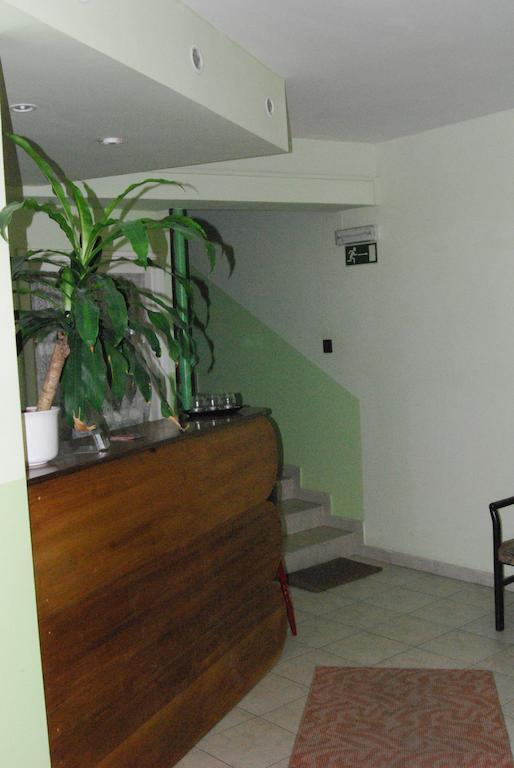 Karavan Panzio Hotel Kecskemét Zewnętrze zdjęcie